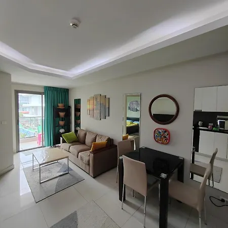 1 Bedroom Water Park Condominium